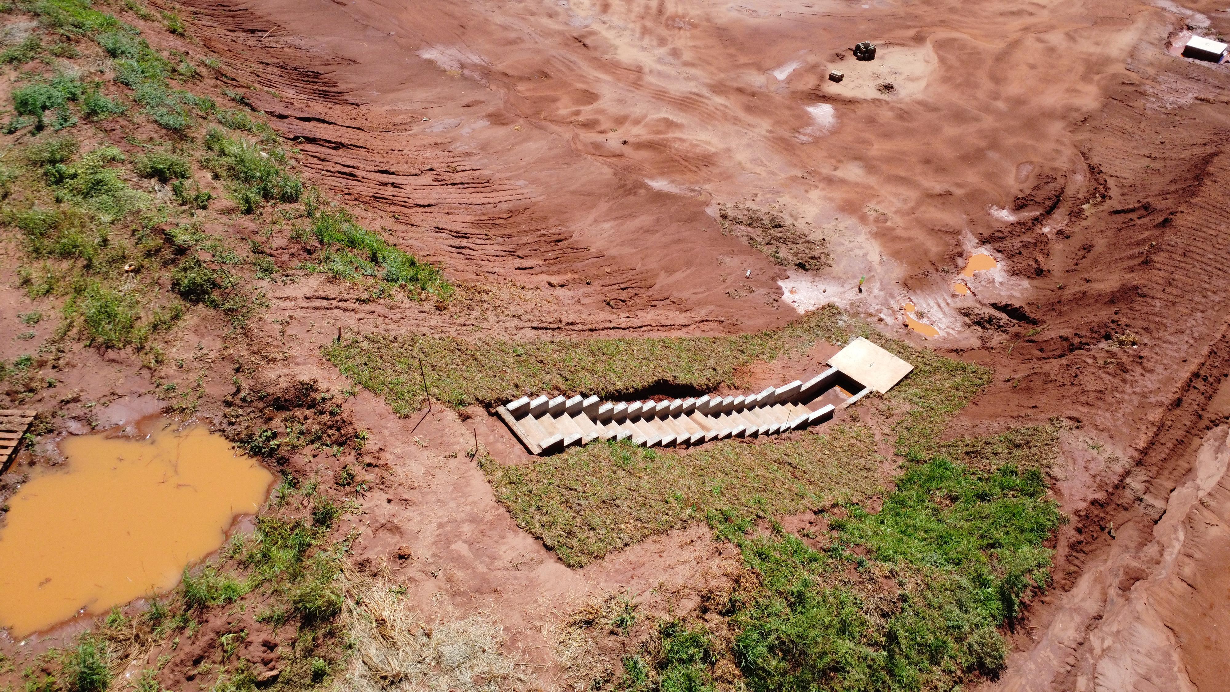 Drenagem pluvial — Obra rural